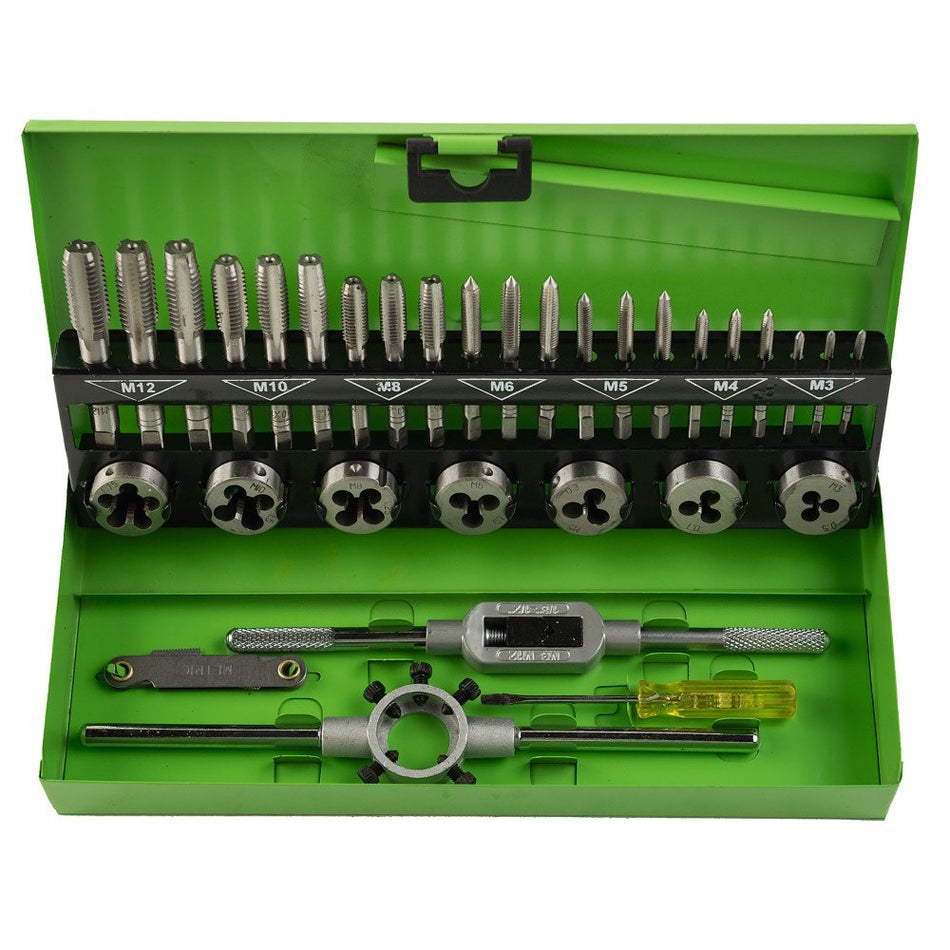 Set of 32 Screws and Nuts M3-M12 DS1346